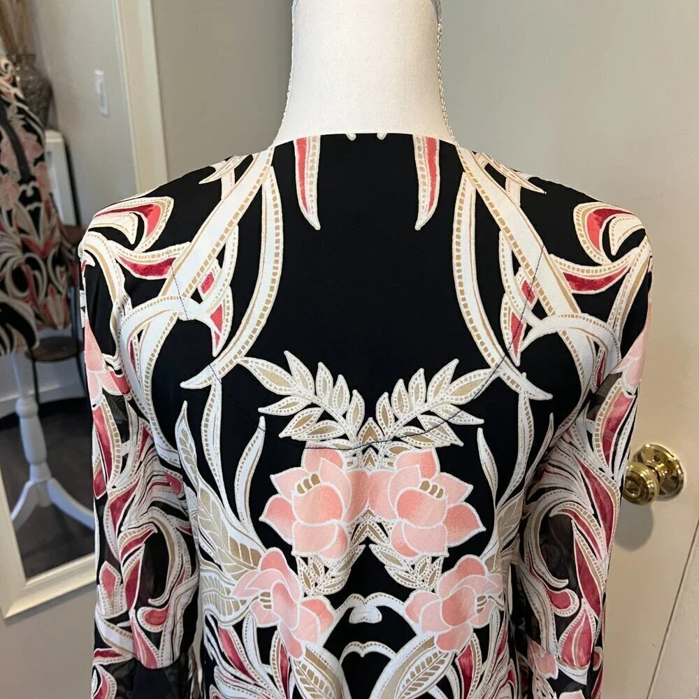 JM Collection Embellished Y-neck tunic with bell sleeves, Size Medium